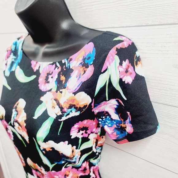 Yumi Kim Shift Dress - Picture 3 of 8